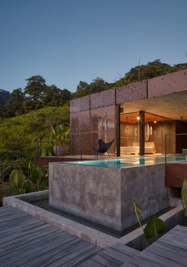 Atelier Villa by Formafatal
