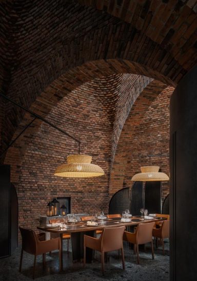 50% Cloud Restaurant