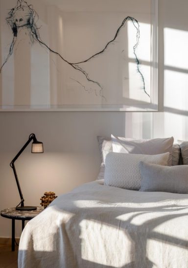 One Room Hotel