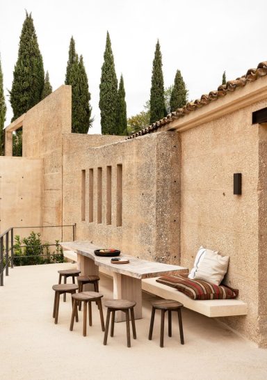 Calin House