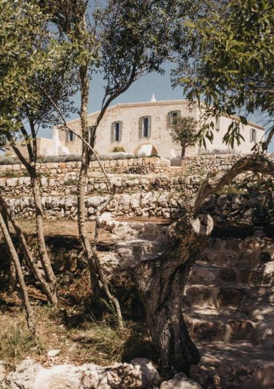 Son Blanc Farmhouse