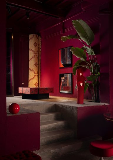 Rosso fuoco vibrante