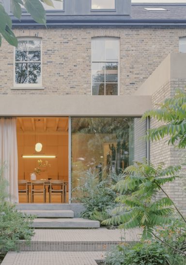 Lordship Residence