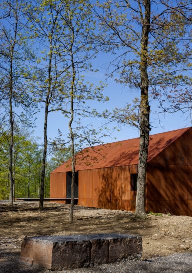 Ridge Barn