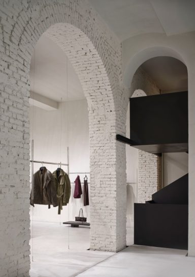 Showroom Santoro
