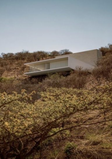SHI HOUSE
