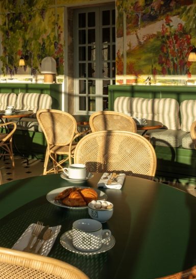 Breakfast Room