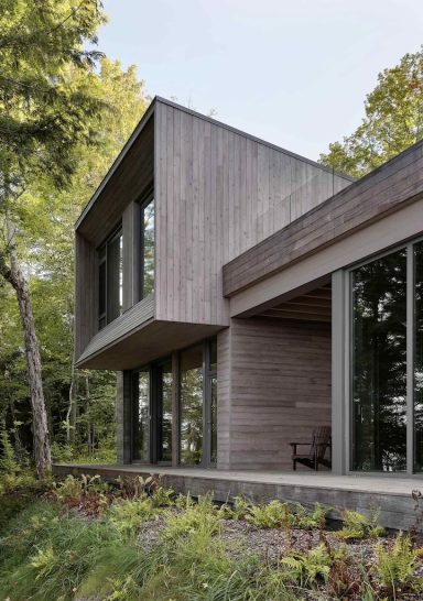 Counter-Slope House